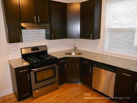 2nd image of 4843 N Wolcott Ave APT 1B