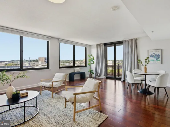 2451 Midtown Ave APT 928, Alexandria, VA 22303