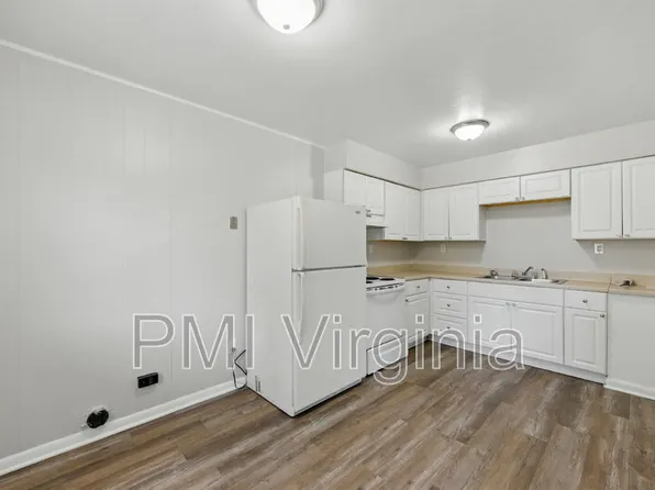 2421 Courtney Ave APT 1, Norfolk, VA 23504