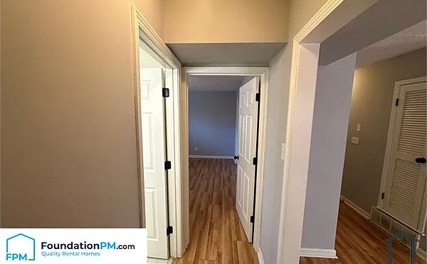 34 N Idlewild St #11 — Photo 10