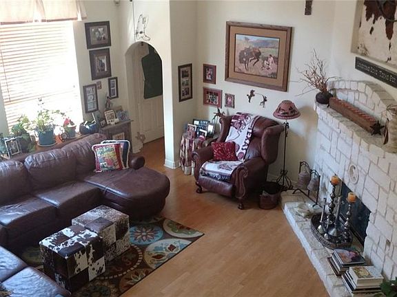 2nd image of 617 Willowwood Trl