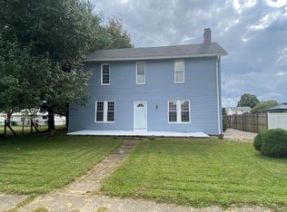 133 W 3rd St, Frazeysburg, OH