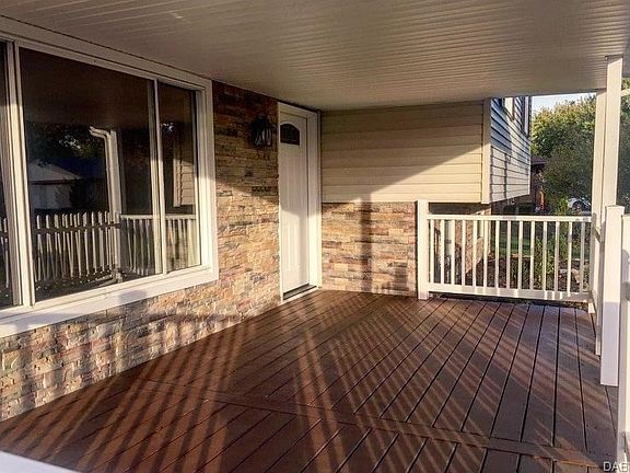 5th image of 921 Amlin Dr