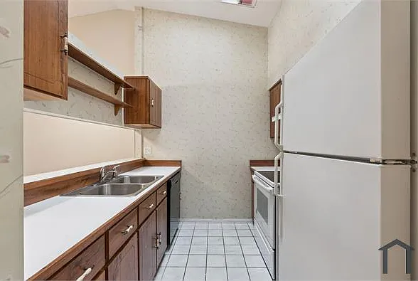 1544 Franklin Cir — Photo 7