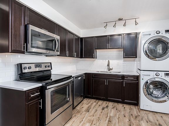 5th image of 3702 E Glenrosa Ave APT 4
