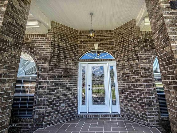 4th image of 4337 Essex Terrace Cir