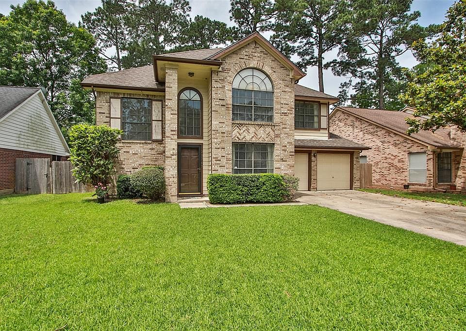 Welcome Home to 21707 N Tangle Creek Ln!