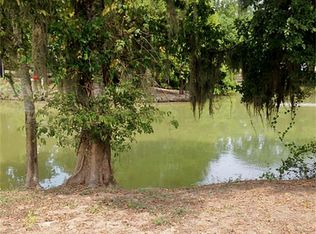 3 Purple Martin St, Huntsville, TX 77320