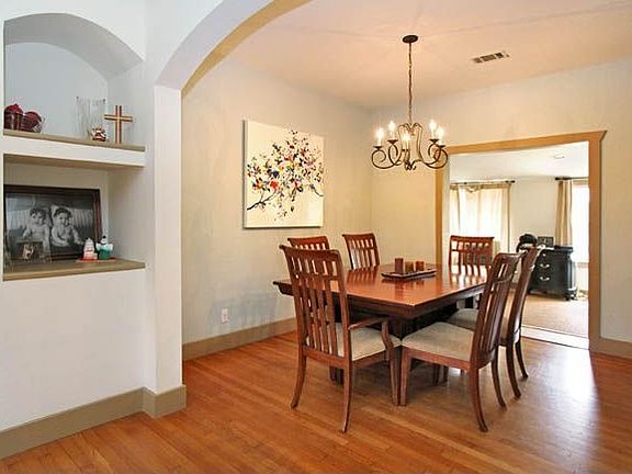 3rd image of 439 Paseo Encinal St