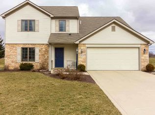 8428 Ashworth Ct, Fort Wayne, IN 46818