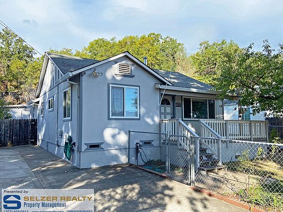 2nd image of 1100 Helen Ave
