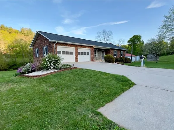 1339 Arbor Grove Church Rd, Millers Creek, NC 28651