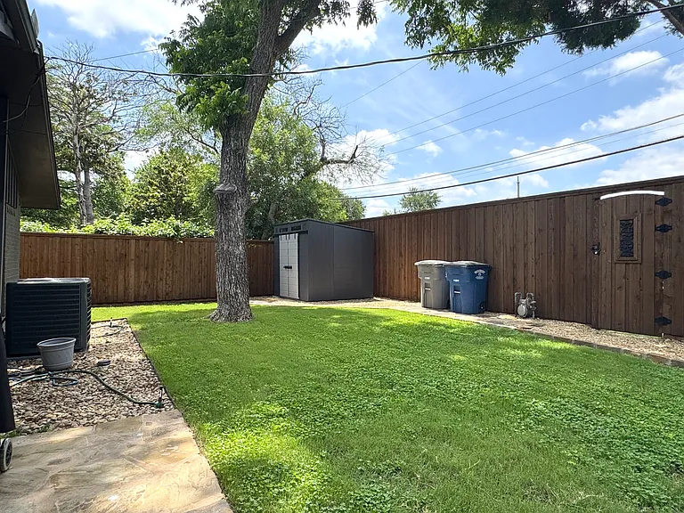 13930 Rolling Hills Ln — Photo 17