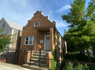 2137 W 18th Pl APT 2F, Chicago, IL 60608