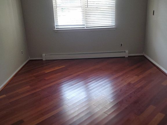 5th image of 41 Trescott St