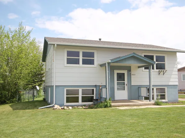 2003 Colorado Dr, Sturgis, SD 57785