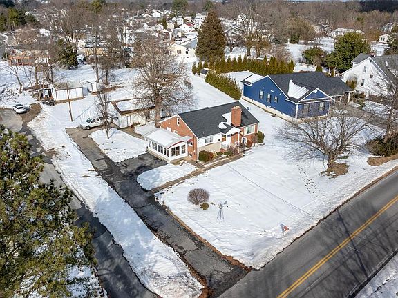 5th image of 4516 E Joppa Rd