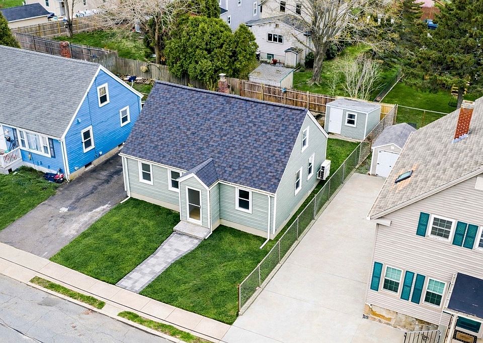 1st image of 37 Vine St
