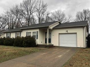 3104 Lowe Ln, Evansville, IN 47714