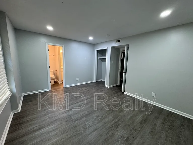 2501 Kilborne Dr #D — Photo 11