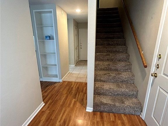 3rd image of 1501 Stallings Dr APT 41