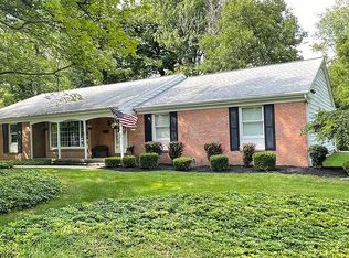 30 Dan Troy Dr, Williamsville, NY 14221