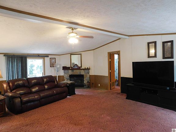 5th image of 14 Heather Rd