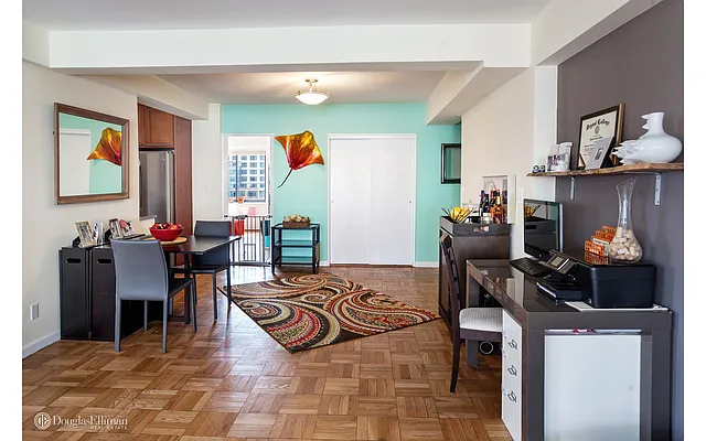 Sold by Douglas Elliman | media 14