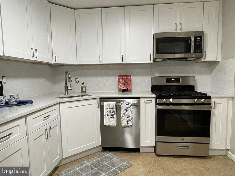 3339 Huntley Square Dr #T — Photo 13