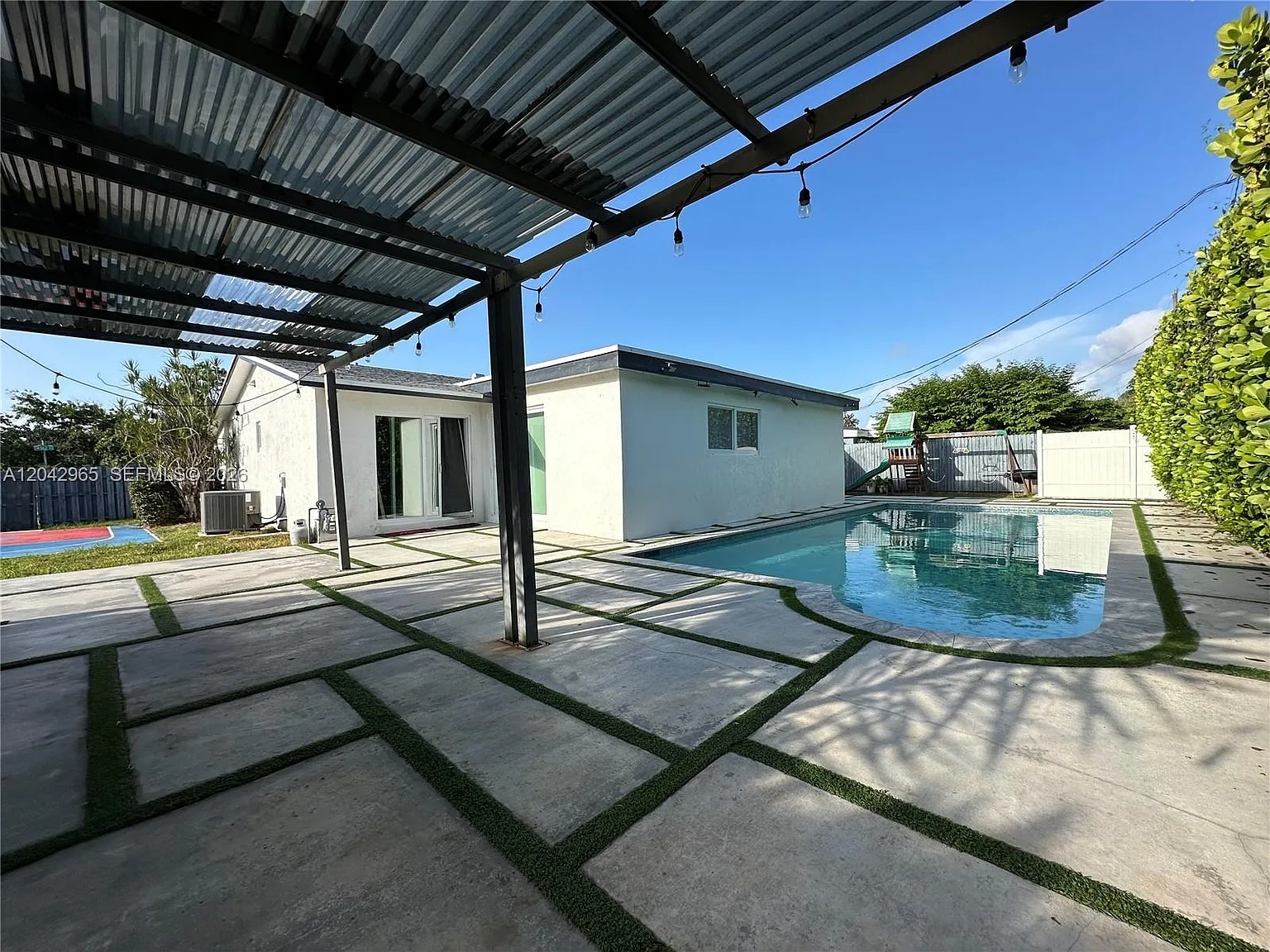 10012 Sw 162nd St, Miami, Fl 33157 — Photo 1