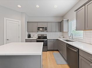 Southby Plaza Townhomes, Omaha, NE 68124