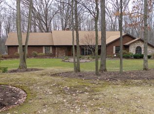 2275 Fleetwood Dr, Hermitage, PA 16148