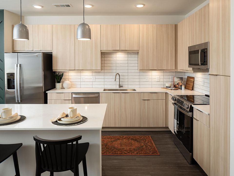 Solis Dresden Village apartments community photo
