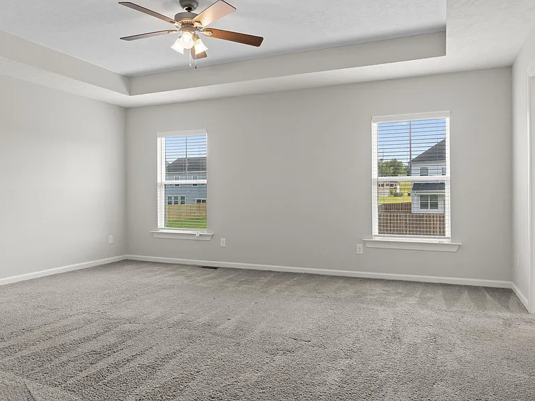 912 Newburn Dr — Photo 14