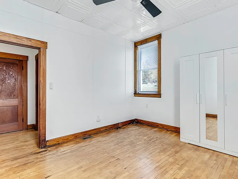 496 Dorsey Ave — Photo 60