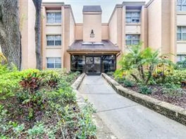 4411 Shady Terrace Ln APT 210, Tampa, FL 33613