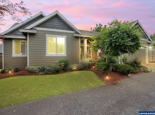 21075 Cody Ln NE, Aurora, OR 97002