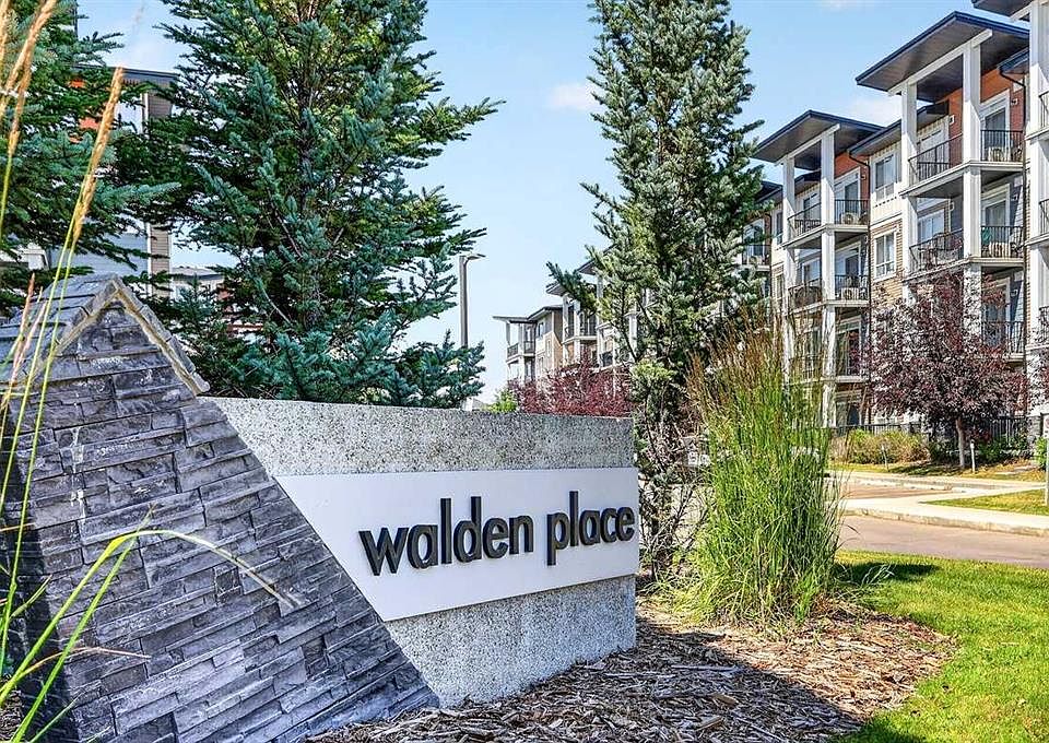 1st image of 10 S Walgrove Walk SE #418