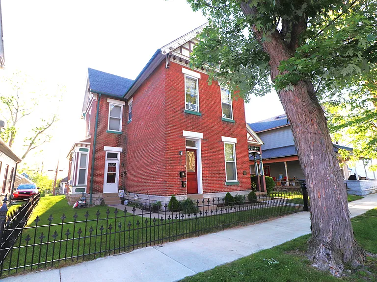 314 S 4th St — Photo 5