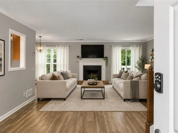 501 Bridge Ln SE, Smyrna, GA 30082