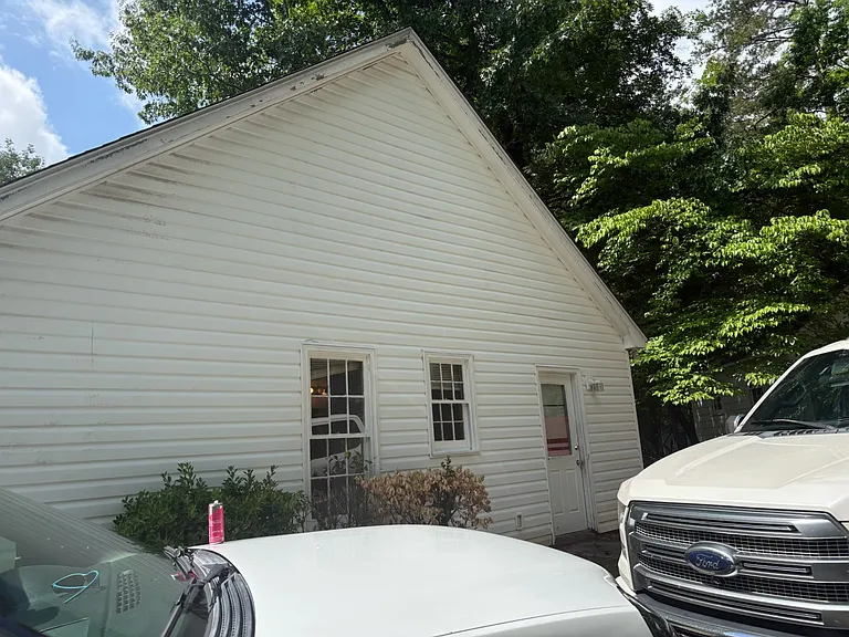 117 Whitby Ct — Photo 4