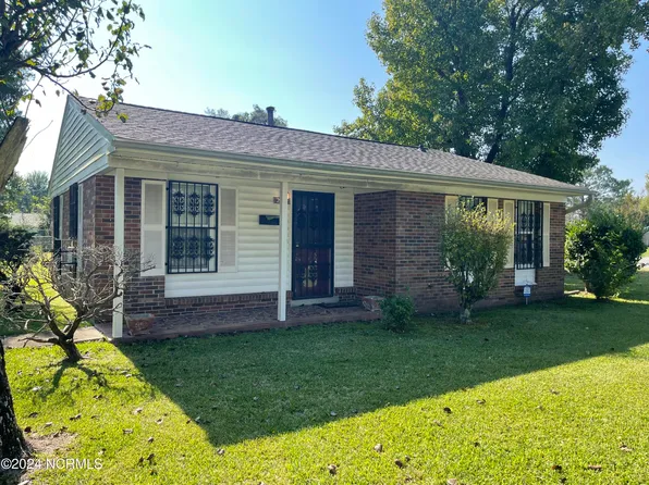 2902 Spaulding Drive, Wilmington, NC 28405