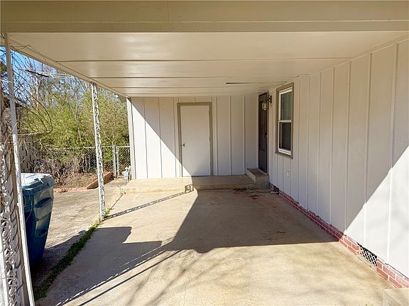 2nd image of 10914 Birchwood Dr