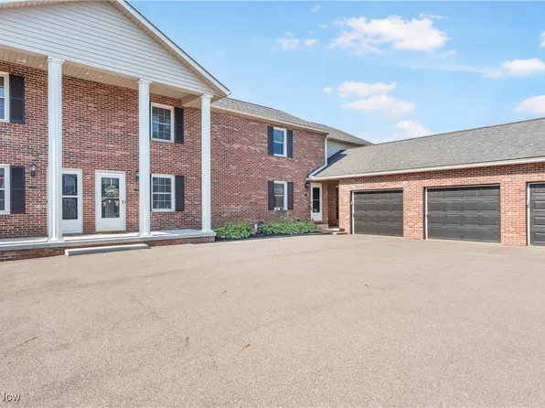 1234 W Maple St, North Canton, OH 44720