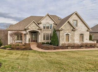 521 Laurel Oak Dr, Sewickley, PA 15143