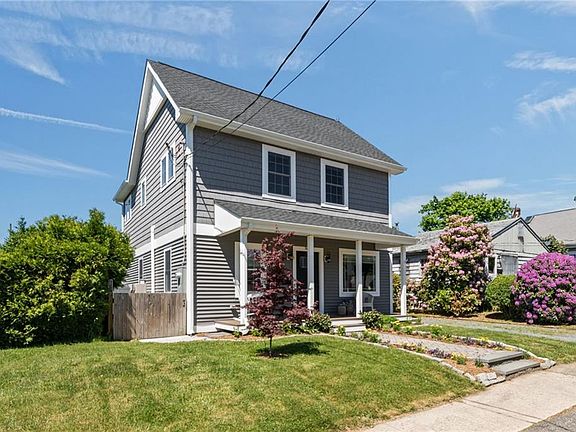 4th image of 20 Mumford Ave