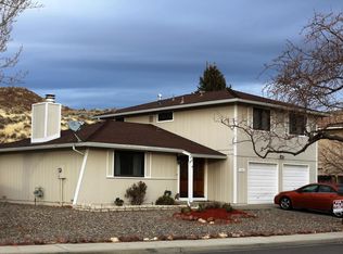 1325 Autumn Hills Dr, Reno, NV 89511