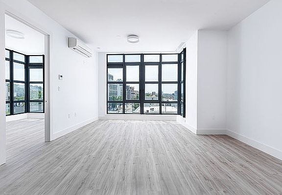 3rd image of 584 4th Ave #524