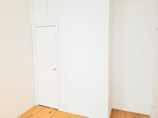 Rented by Virtual Real Estate | media 8