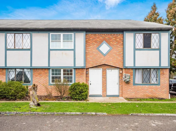 1939 Slaton Ct, Columbus, OH 43235